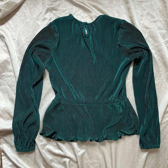TCEC Green Ribbed Peplum Blouse - Picture 3 of 8